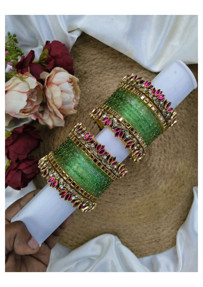THAMARAI 2.0 (Dark pink with Pista green)